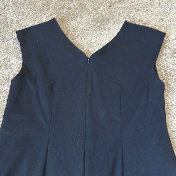 Tahari Black Sleeveless Dress Front Slit  NWT Size  4 - Picture 5 of 6